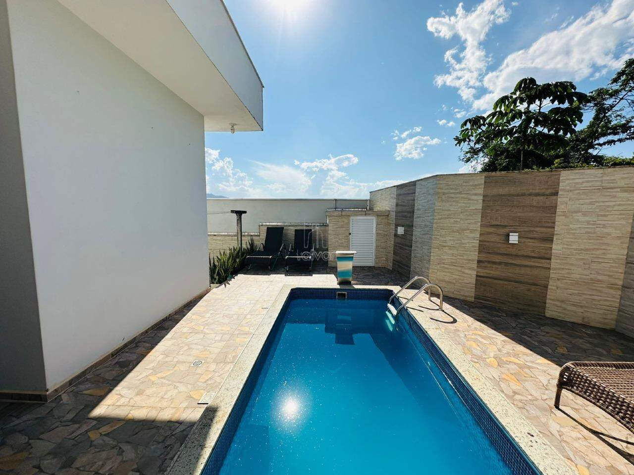 Casa à venda no Amizade: 