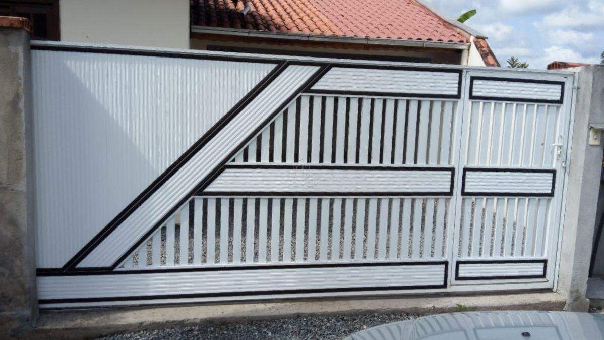 Casa à venda no Nereu Ramos: 