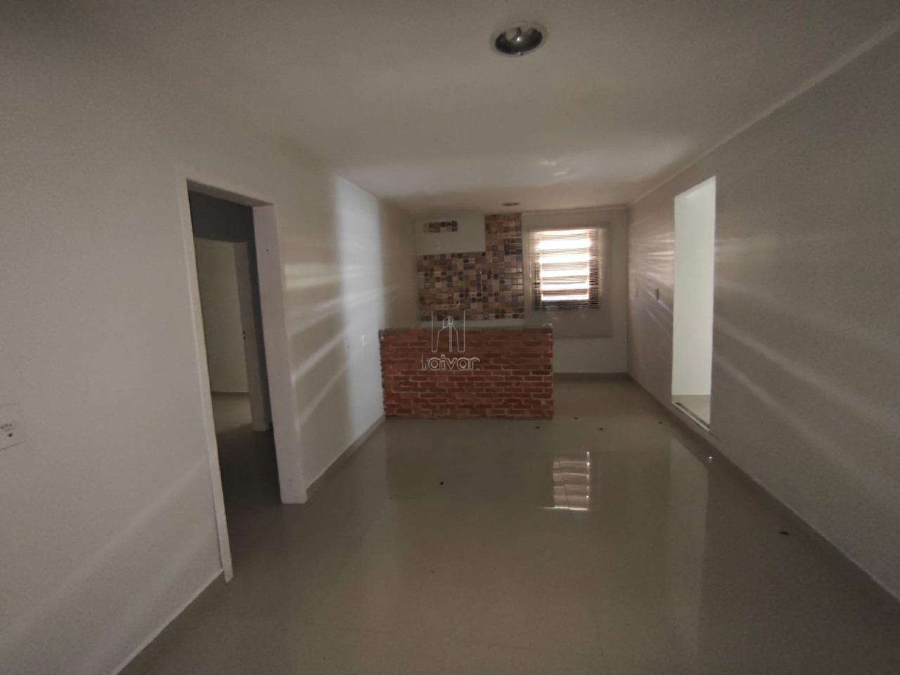 Casa comercial para aluguel no Centro: 