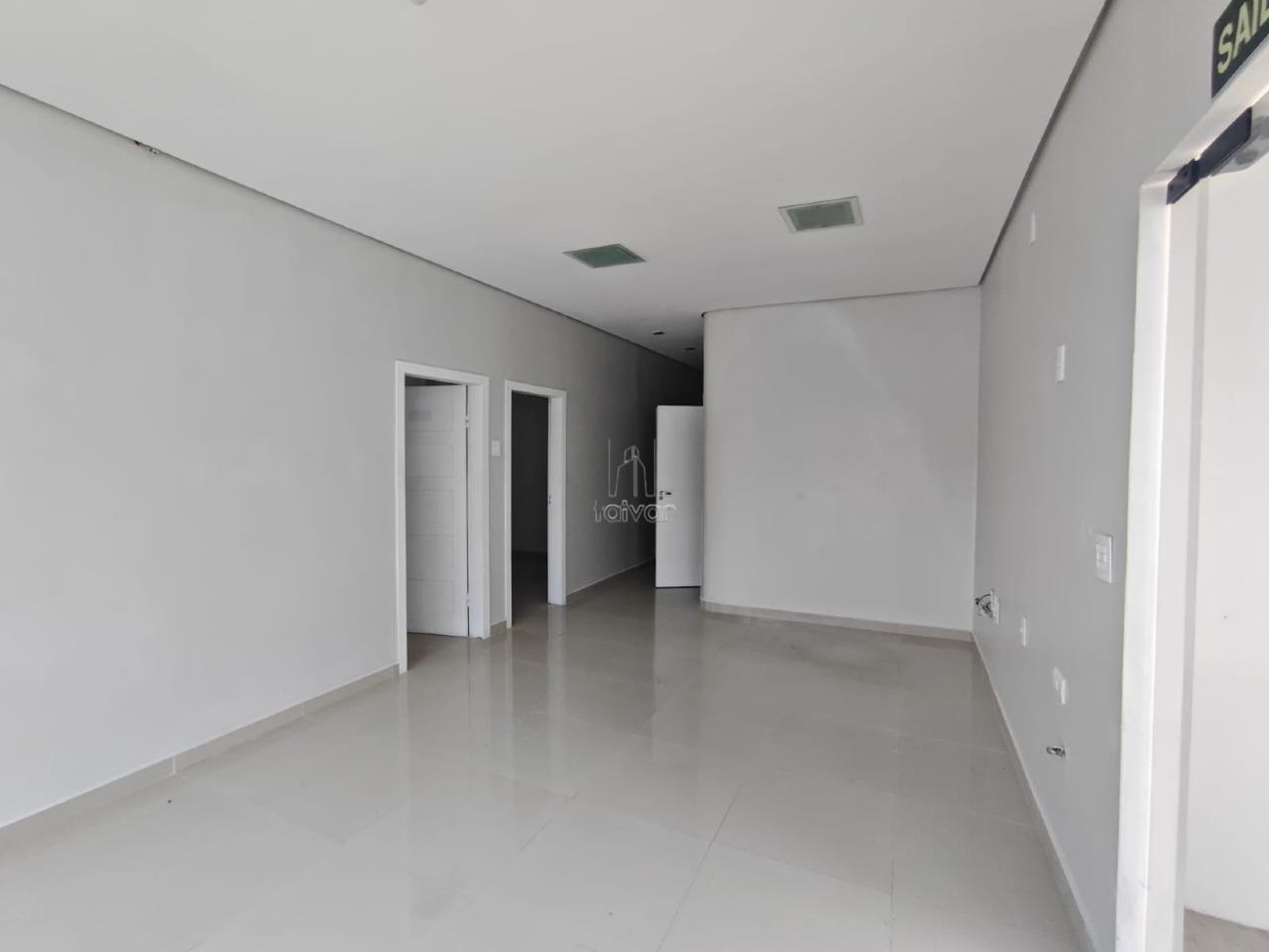 Casa comercial para aluguel no Centro: 