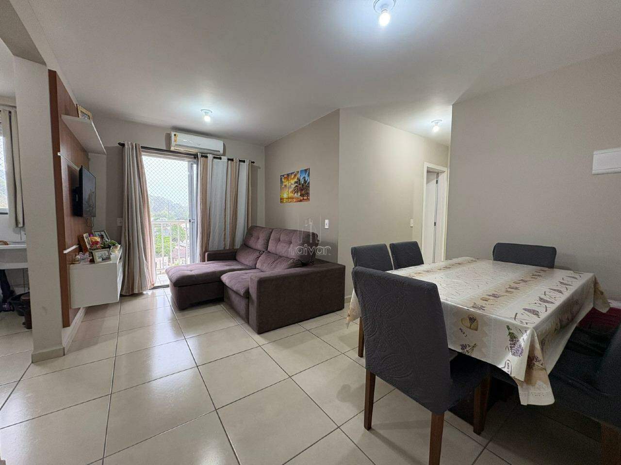 Apartamento à venda no Estrada Nova: 