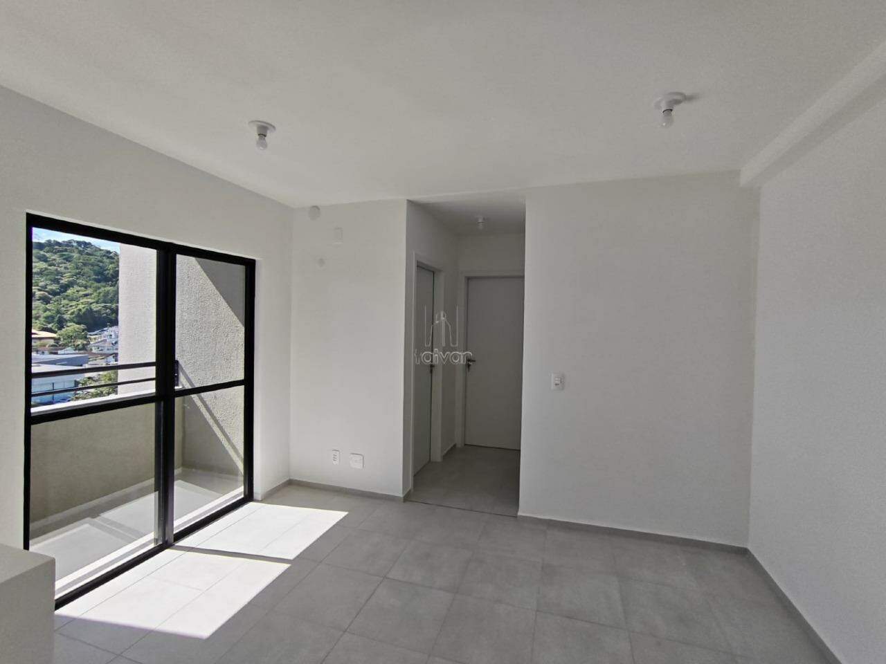 Apartamento para aluguel no Vila Baependi: 