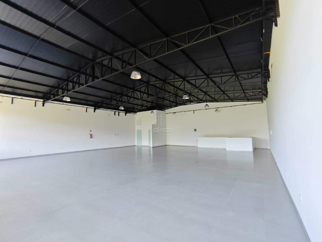 Sala Comercial para aluguel no Amizade: 