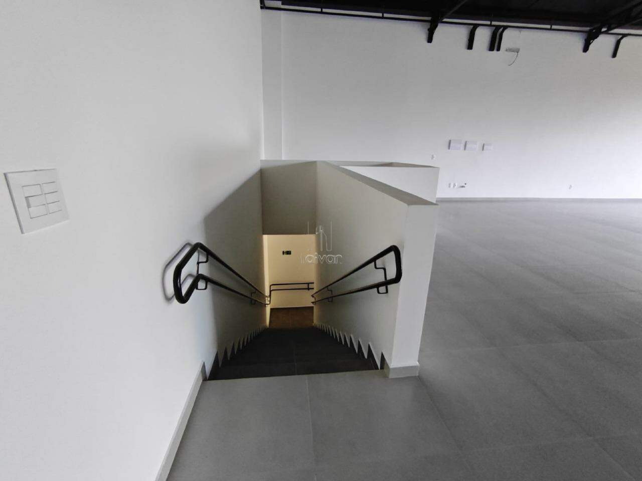 Sala Comercial para aluguel no Amizade: 