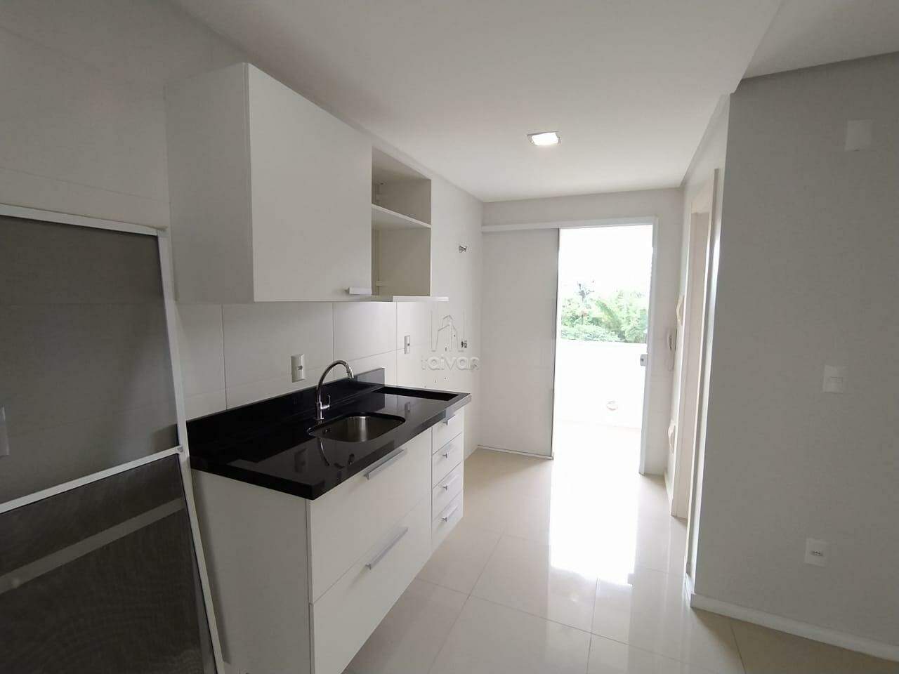 Apartamento para aluguel no Czerniewicz: 