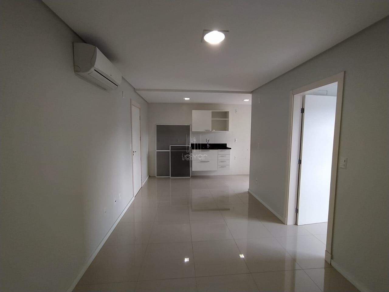 Apartamento para aluguel no Czerniewicz: 