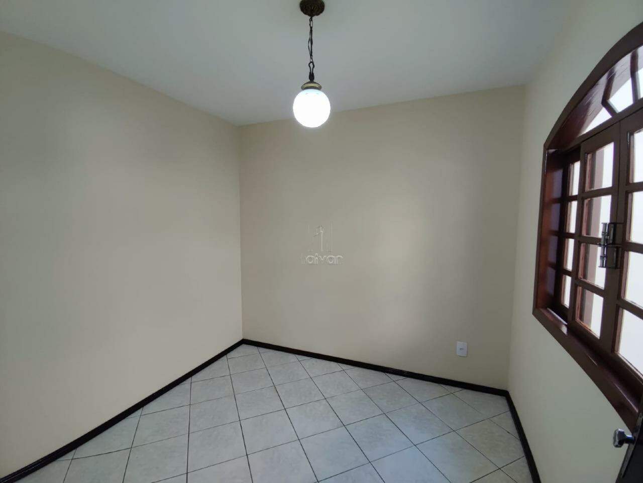 Casa para aluguel no Ilha Da Figueira: 