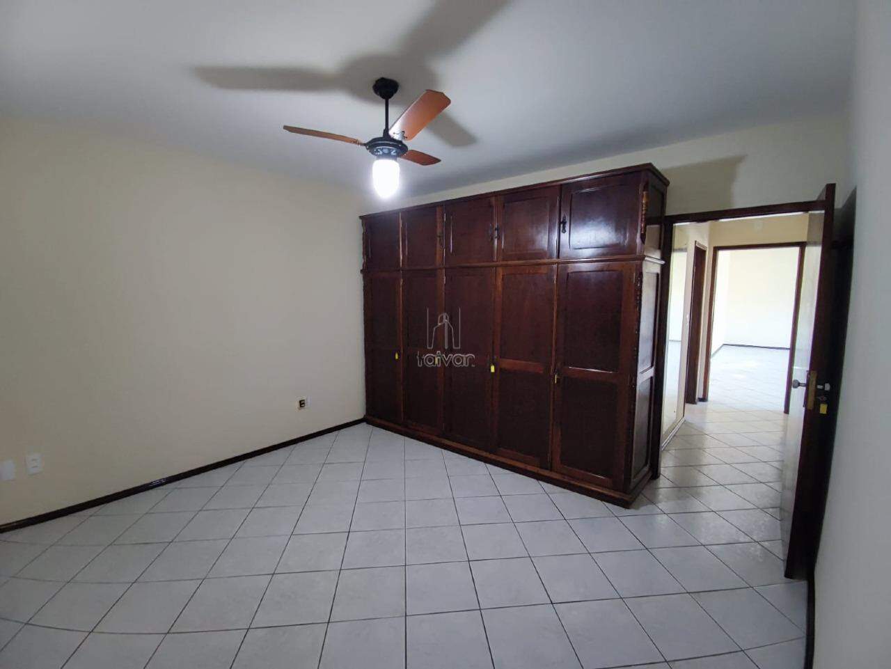 Casa para aluguel no Ilha Da Figueira: 