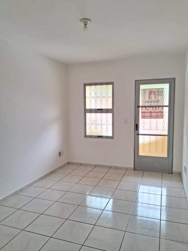 Apartamento para aluguel no Nova Brasília: 