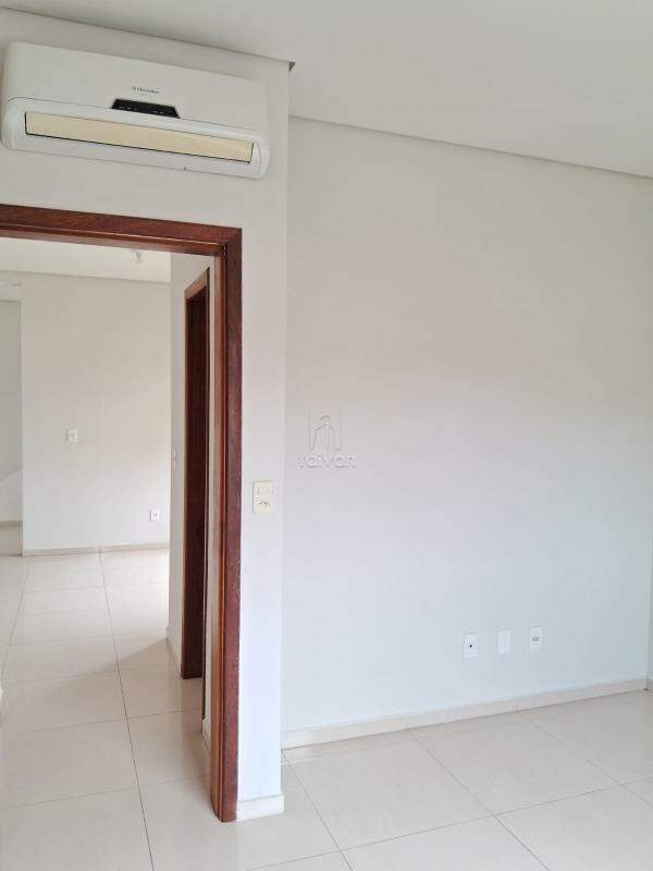 Apartamento para aluguel no Centenário: 