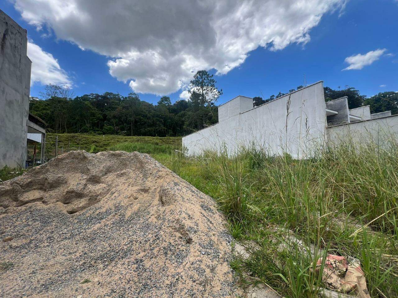 Terreno à venda no Três Rios do Sul: 