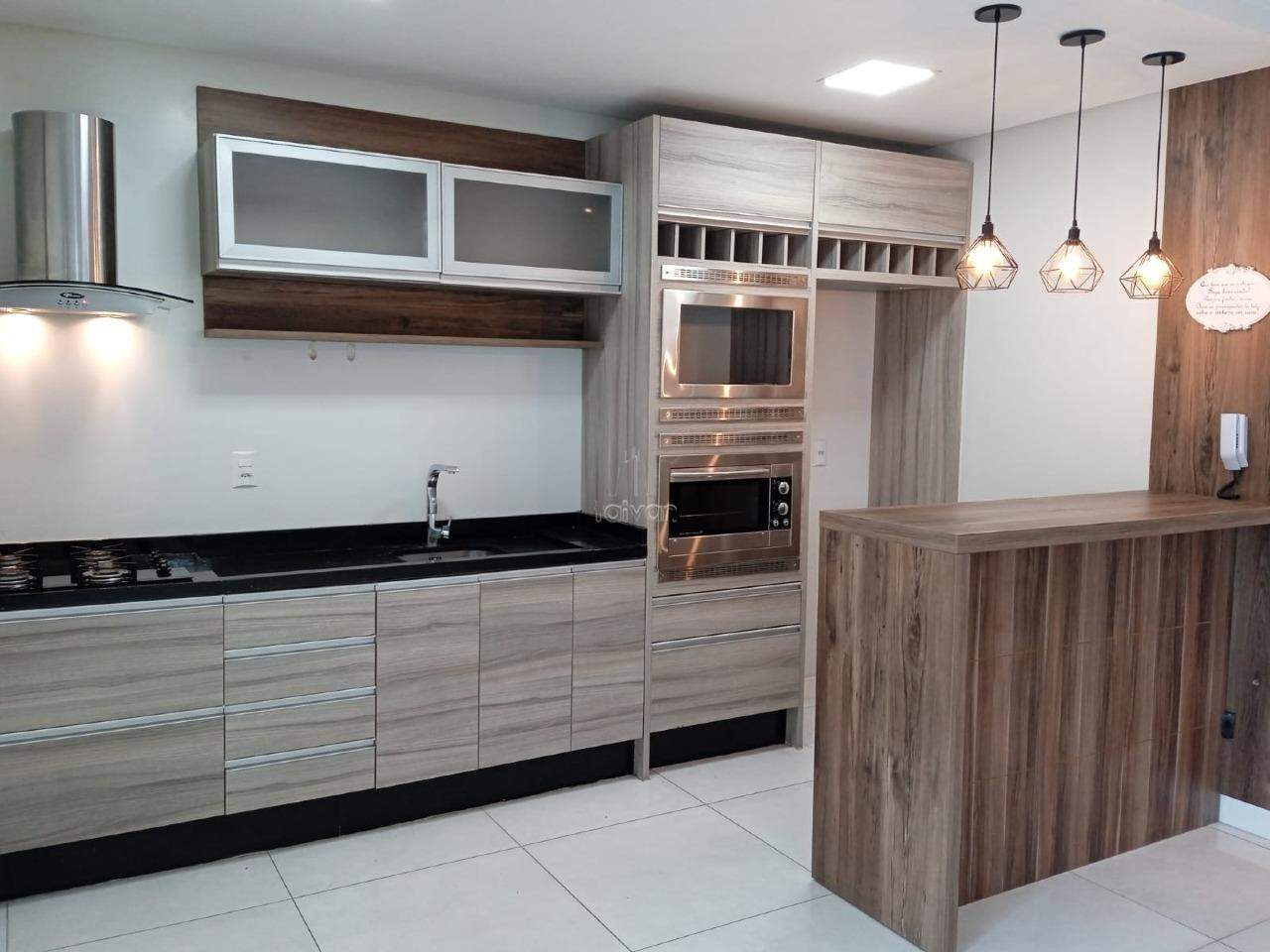 Apartamento para aluguel no Jaraguá Esquerdo: 