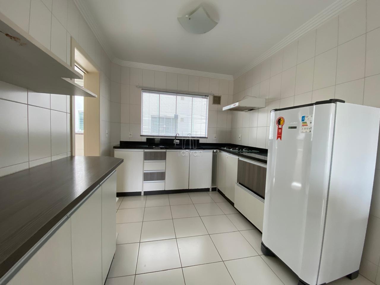 Apartamento para aluguel no Ilha Da Figueira: 