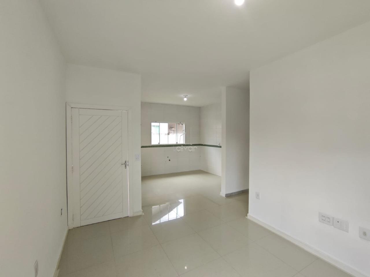 Casa para aluguel no Amizade: 