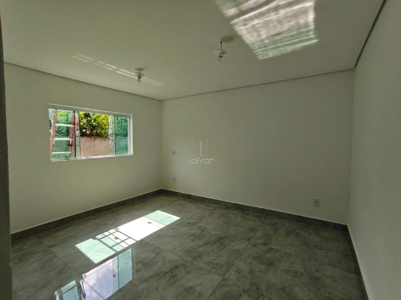 Casa para aluguel no Amizade: 