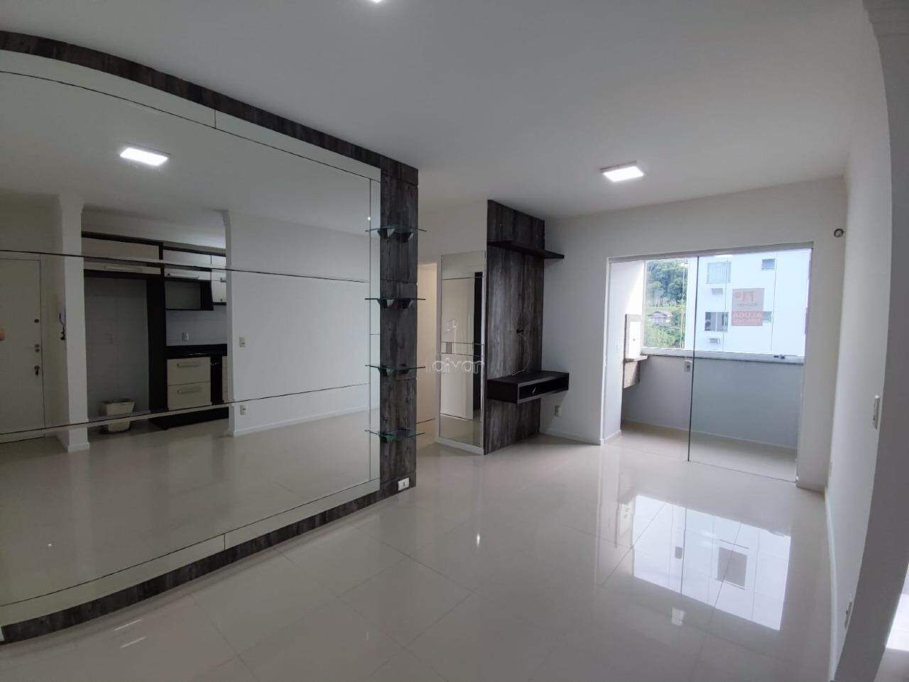 Apartamento para aluguel no Estrada Nova: 