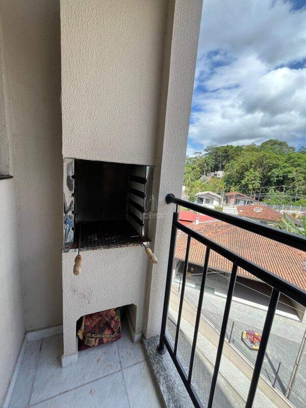 Apartamento à venda no Ilha Da Figueira: 