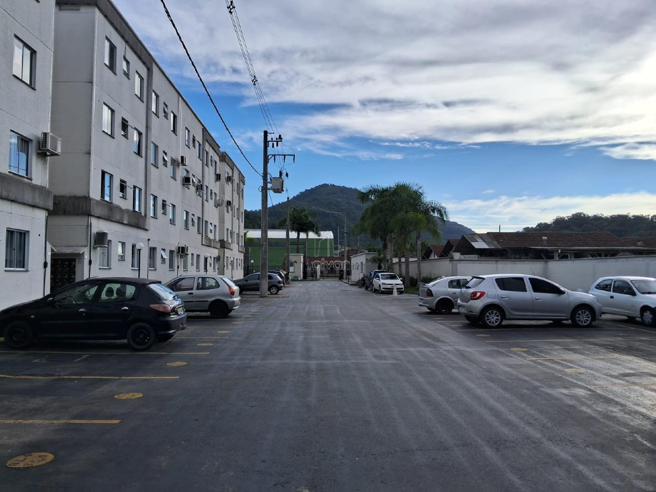 Apartamento para aluguel no Jaraguá 99: 