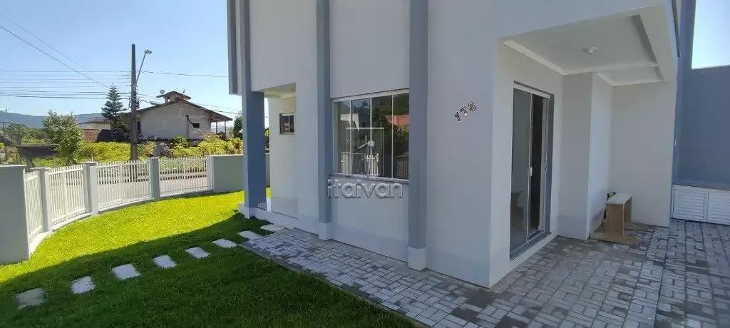 Geminado à venda no Nereu Ramos: 