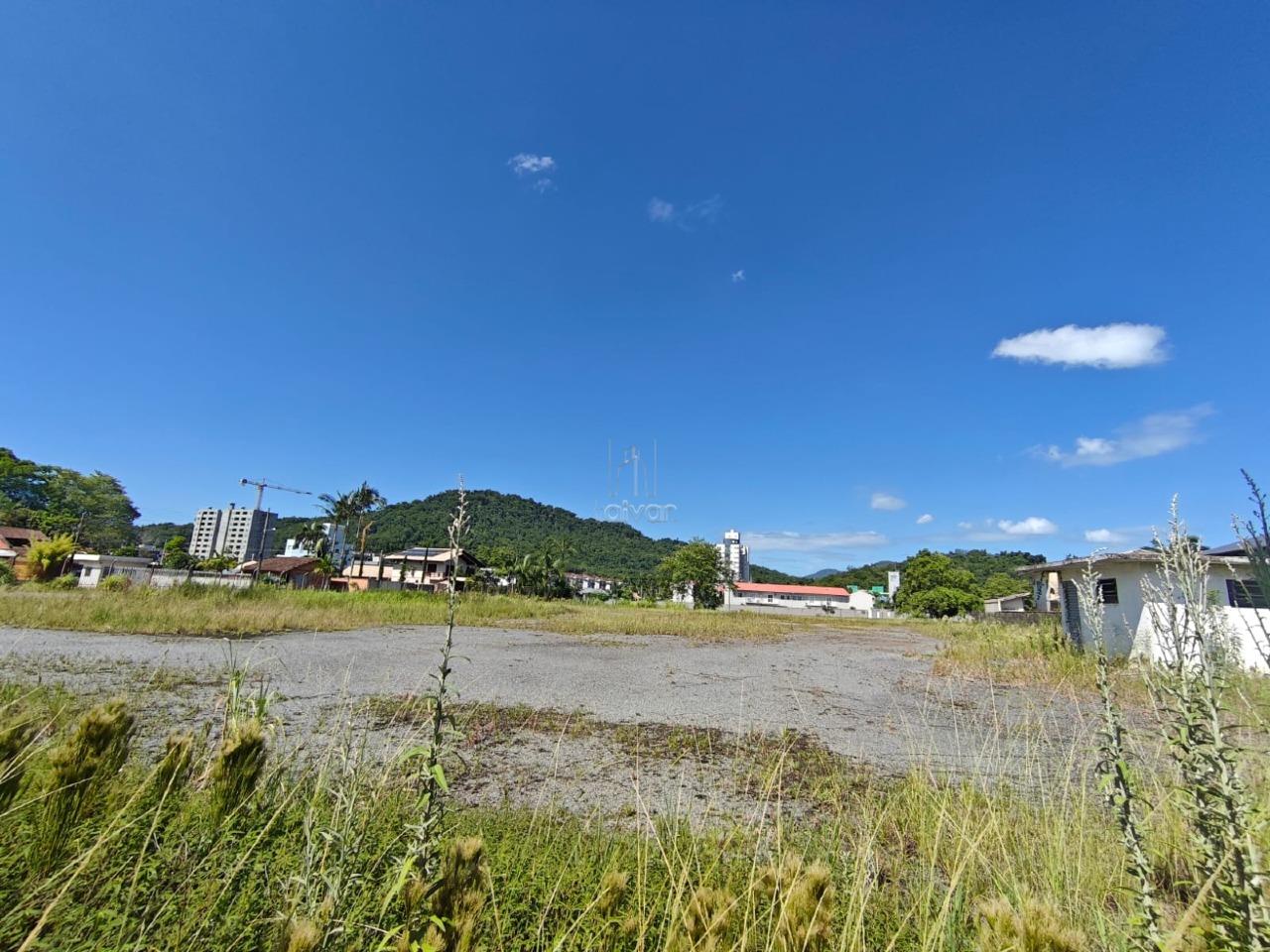 Terreno para aluguel no Rau: 