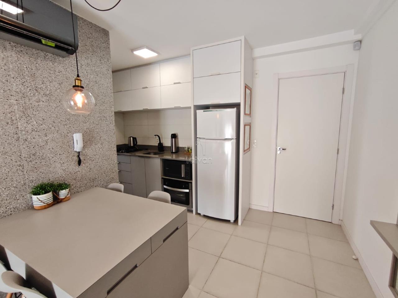 Apartamento para aluguel no Rau: 