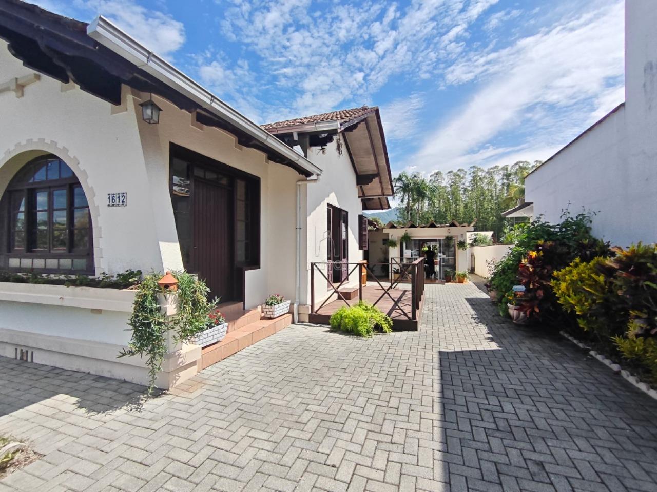 Sala Comercial para aluguel no Nereu Ramos: 