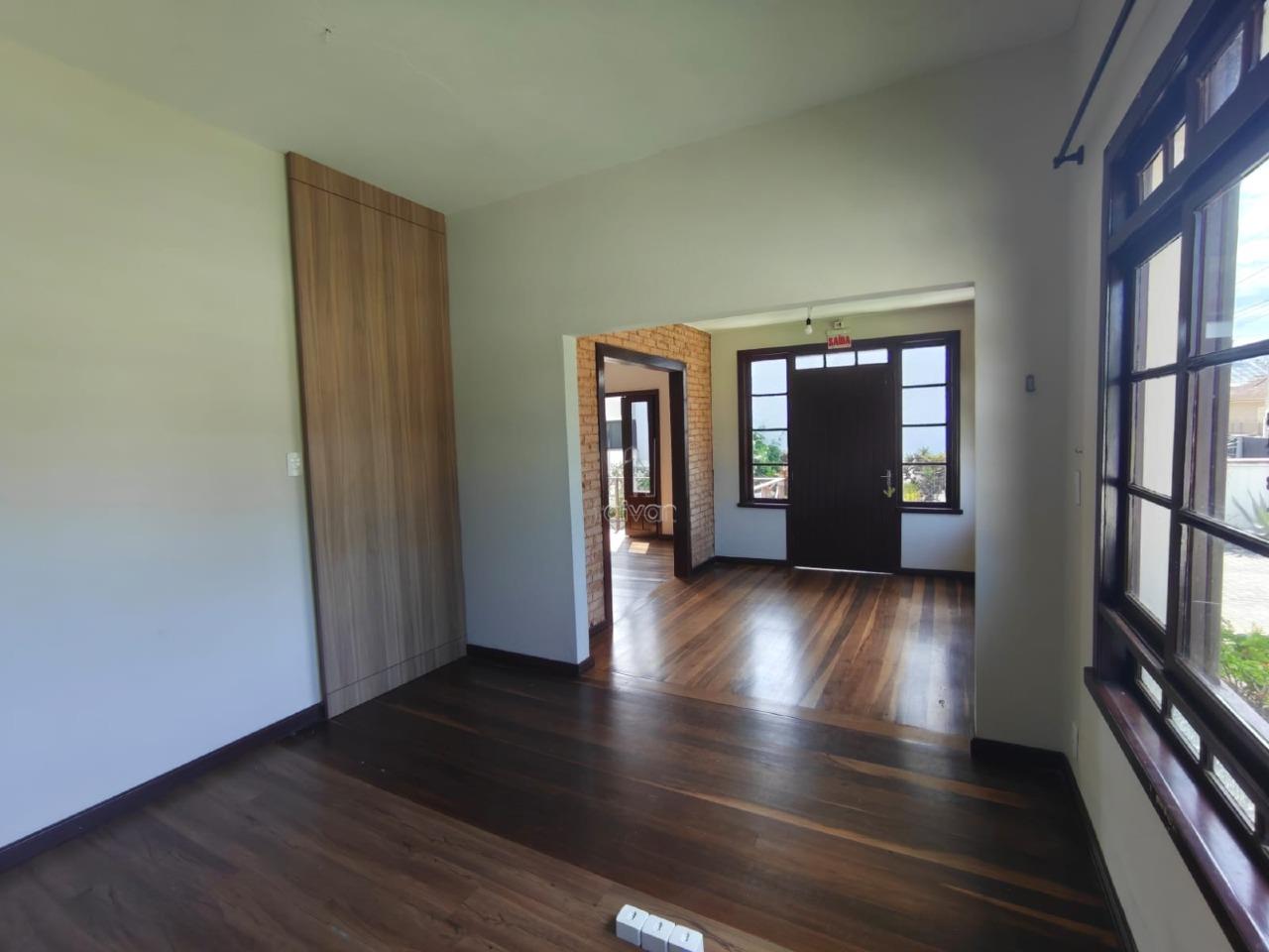 Sala Comercial para aluguel no Nereu Ramos: 