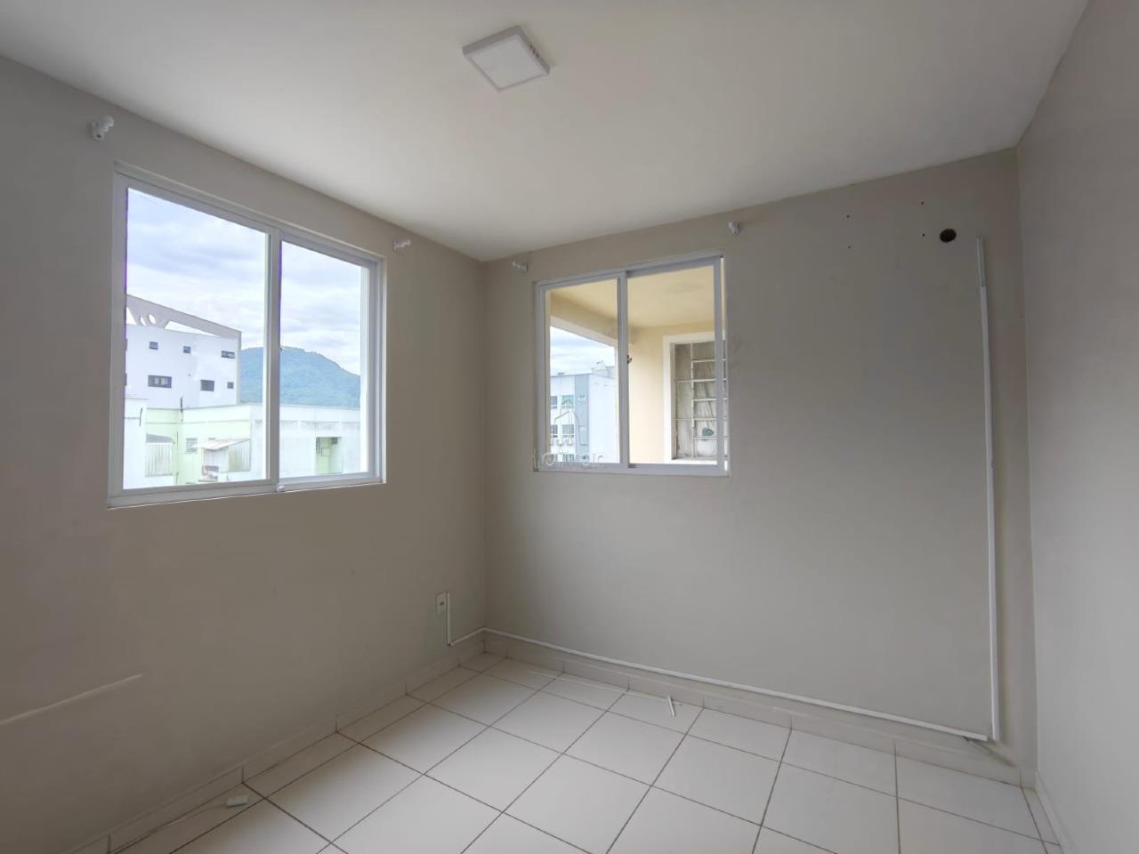 Apartamento para aluguel no Centro: 