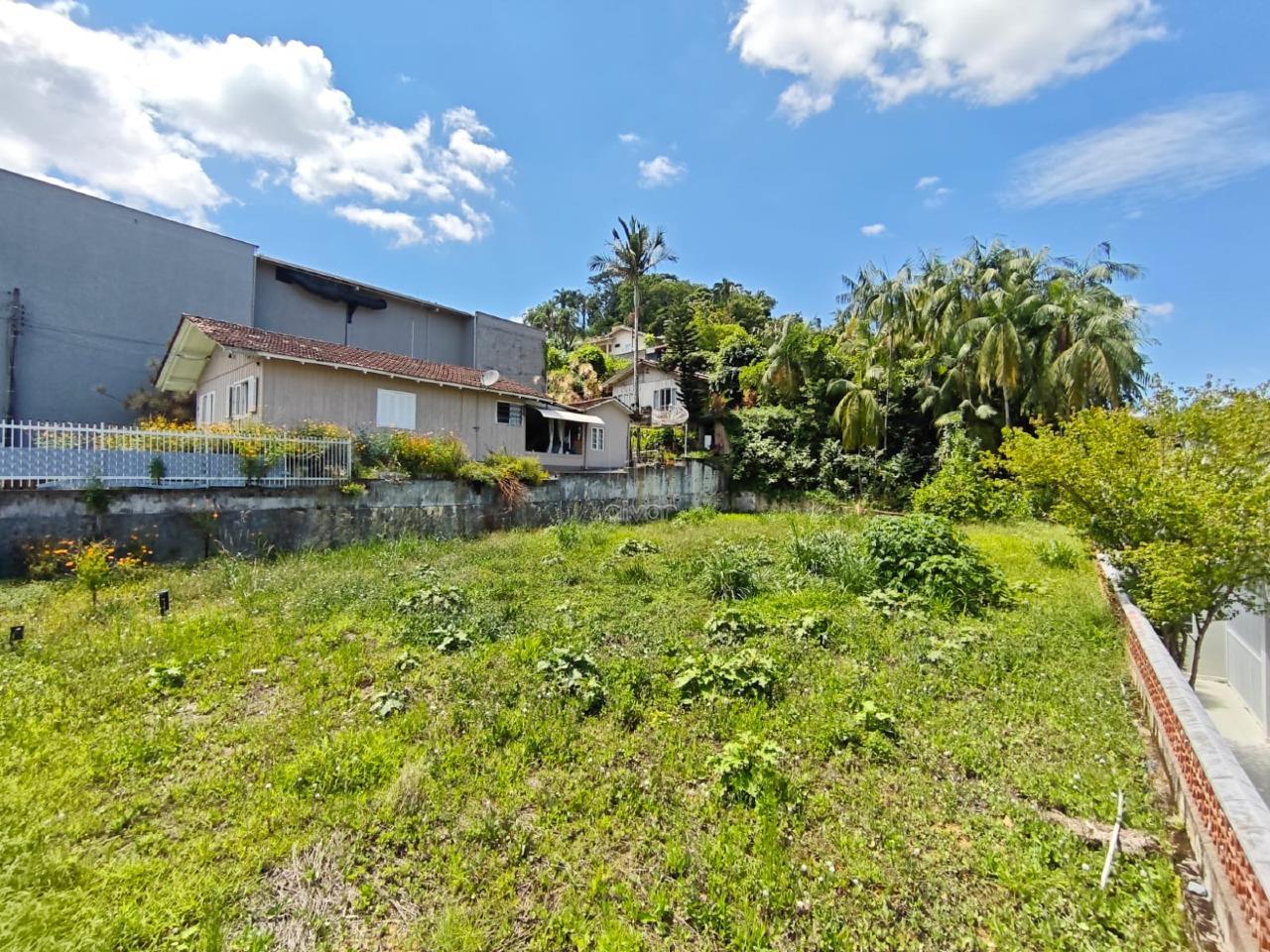 Terreno para aluguel no Nova Brasília: 