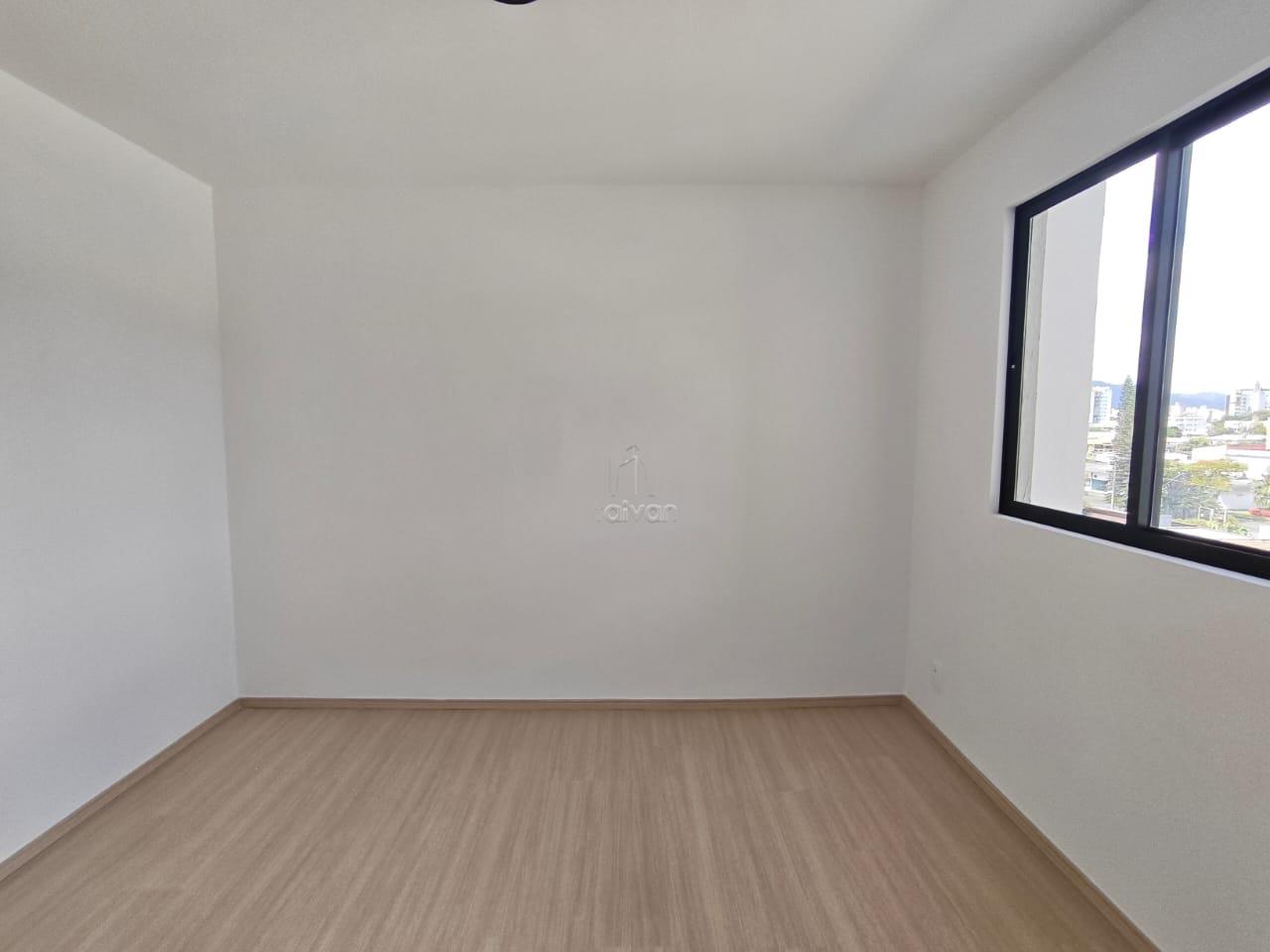 Apartamento para aluguel no Vila Baependi: 