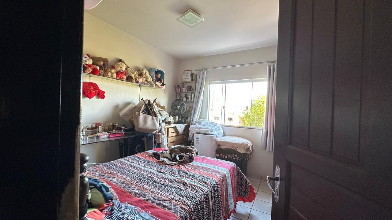 Casa à venda no Estrada Nova: 