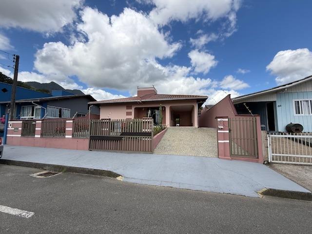 Casa à venda no Ilha Da Figueira: 