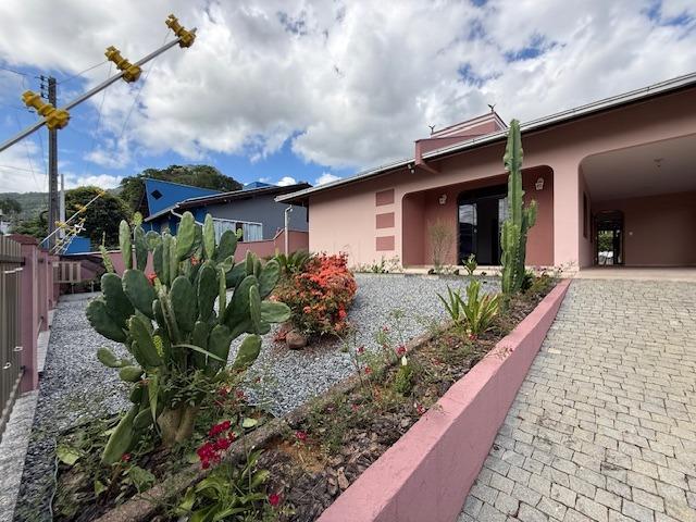 Casa à venda no Ilha Da Figueira: 