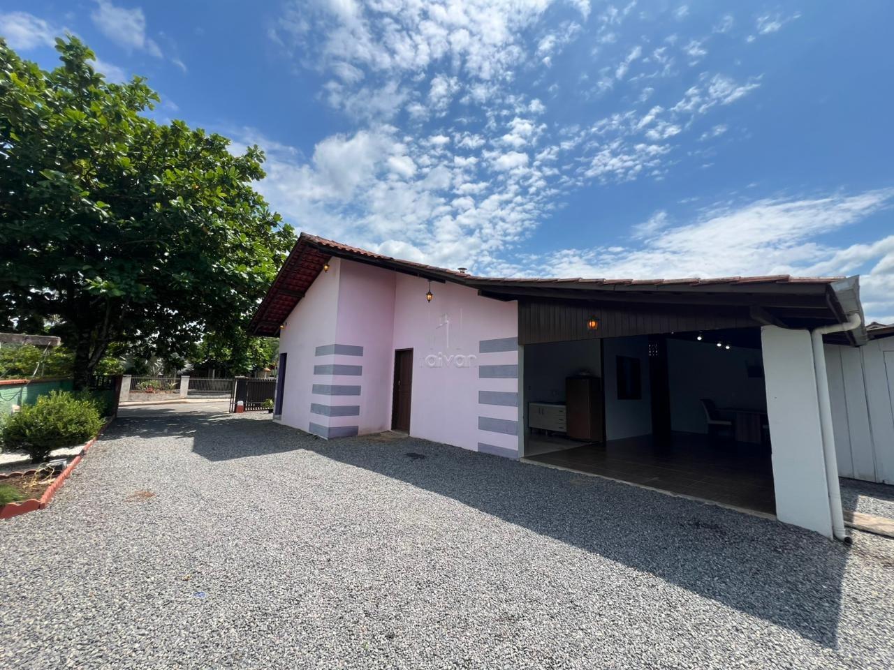 Casa à venda no Ano Bom: 