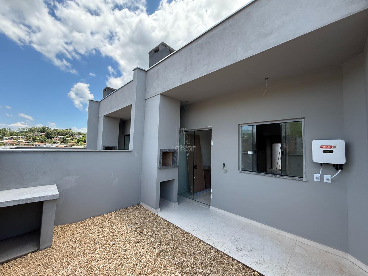 Geminado à venda no Três Rios do Norte: 