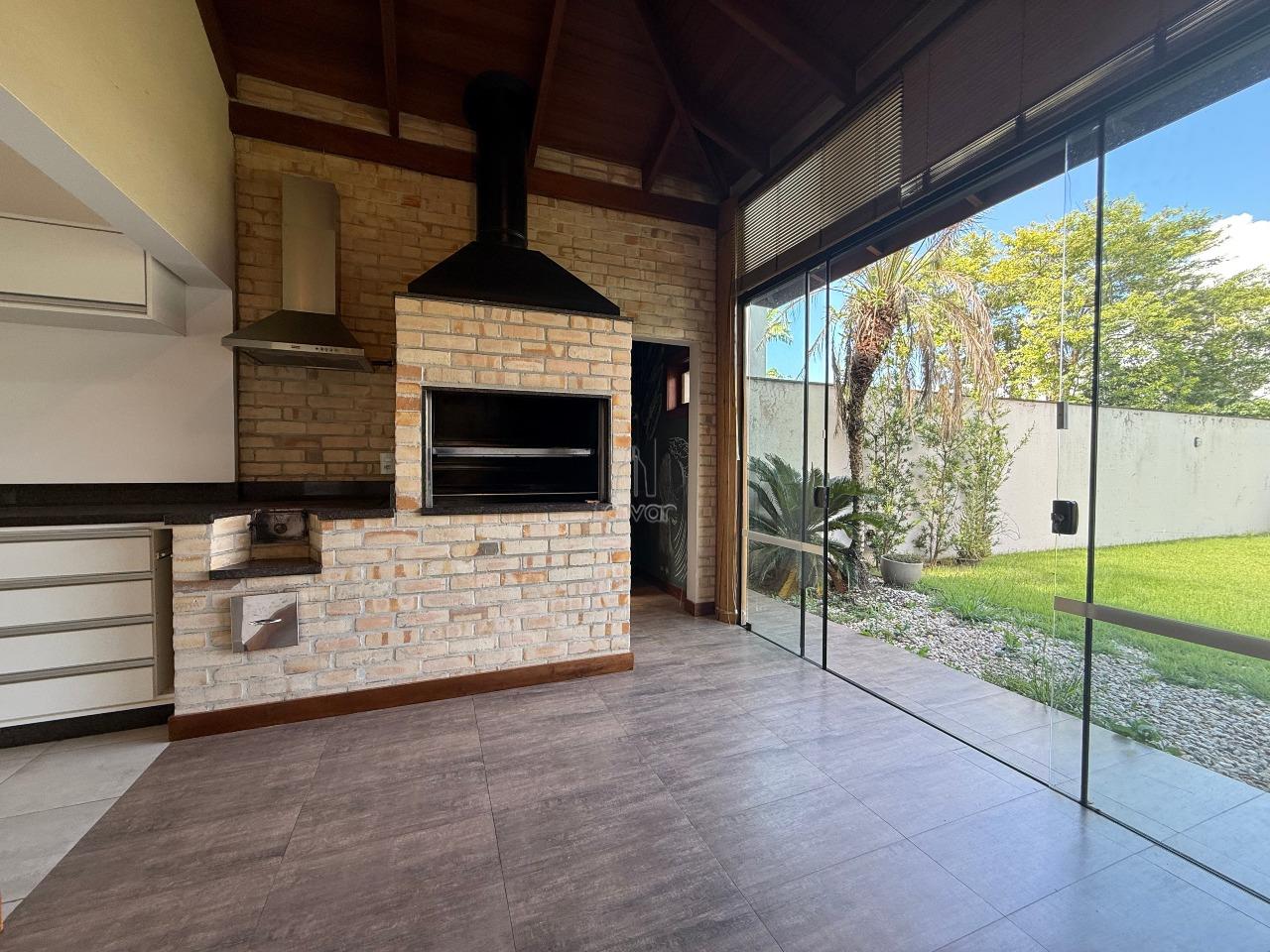 Casa à venda no Jaraguá Esquerdo: 