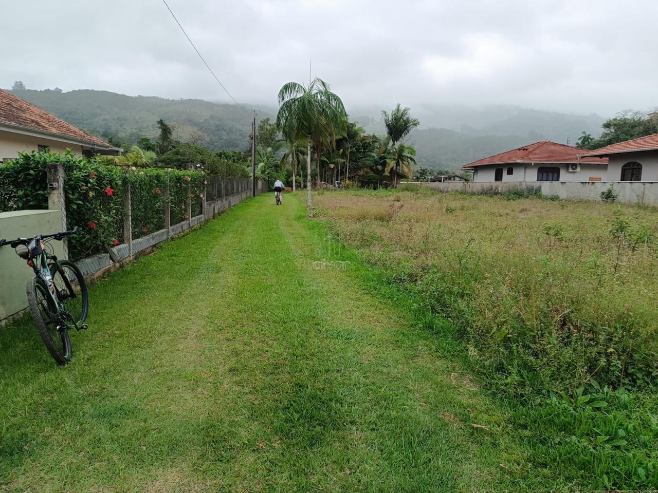 Terreno à venda no Testo Alto: 