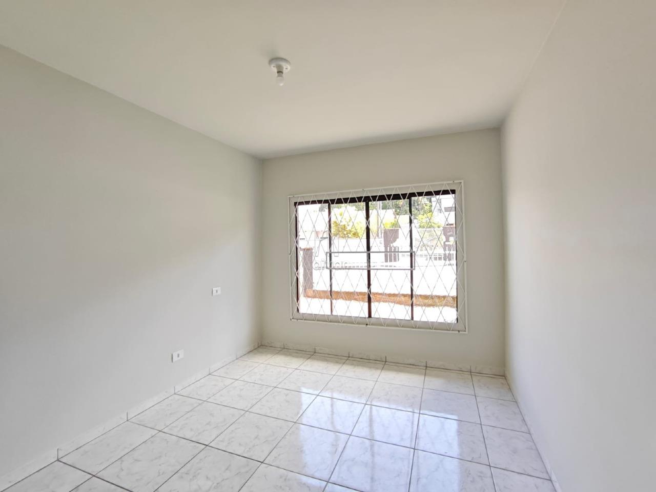 Casa para aluguel no Amizade: 