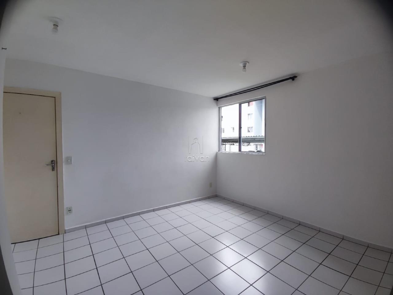 Apartamento para aluguel no Rau: 