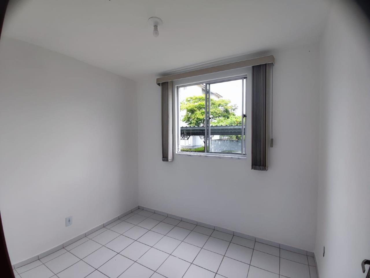 Apartamento para aluguel no Rau: 