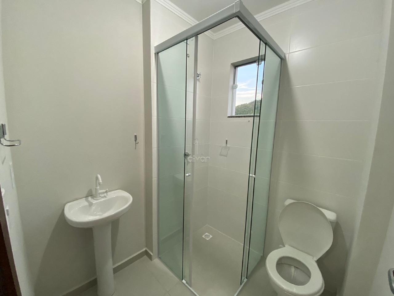 Apartamento à venda no Barra do Rio Cerro: 