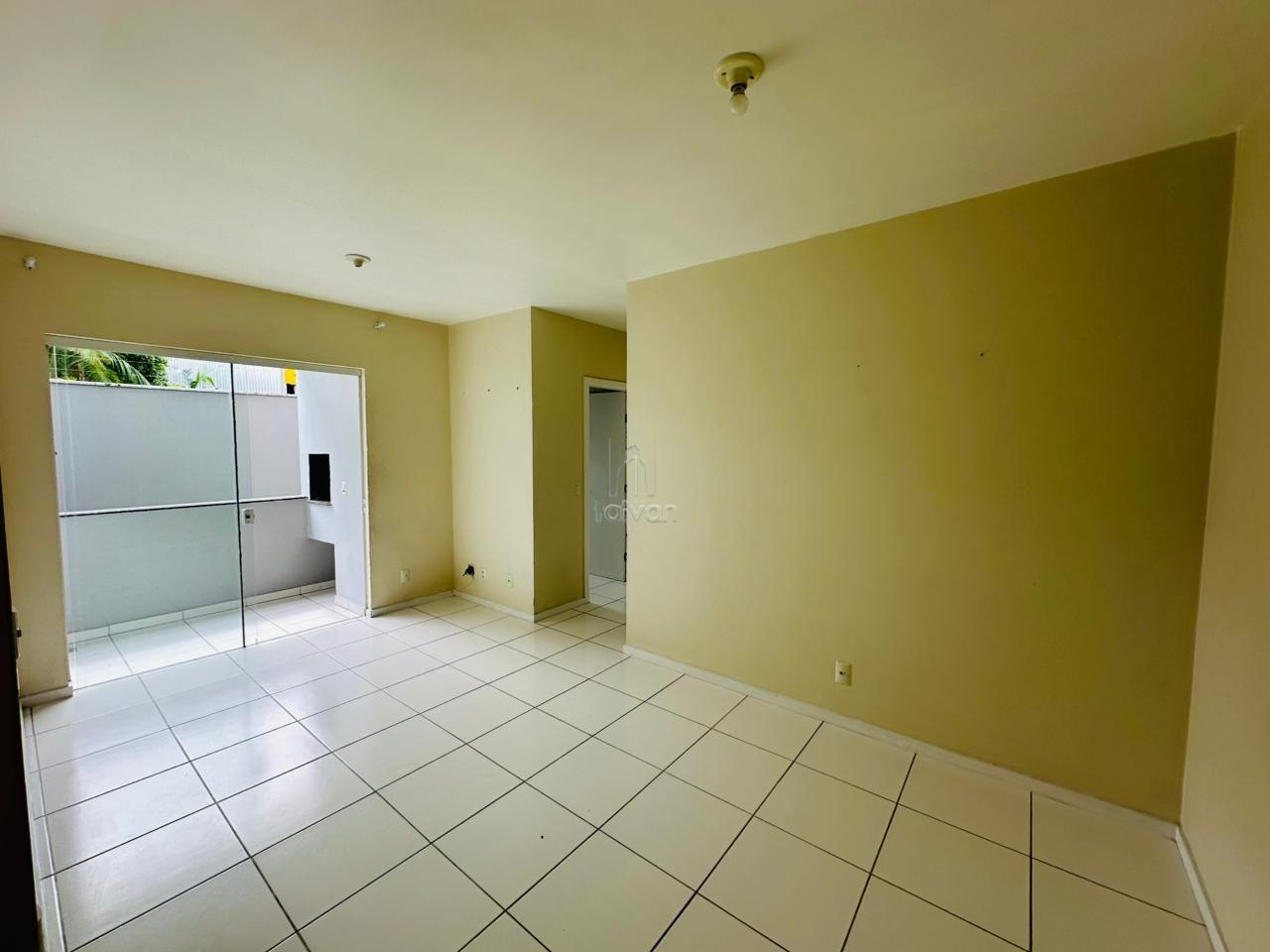 Apartamento à venda no Estrada Nova: 