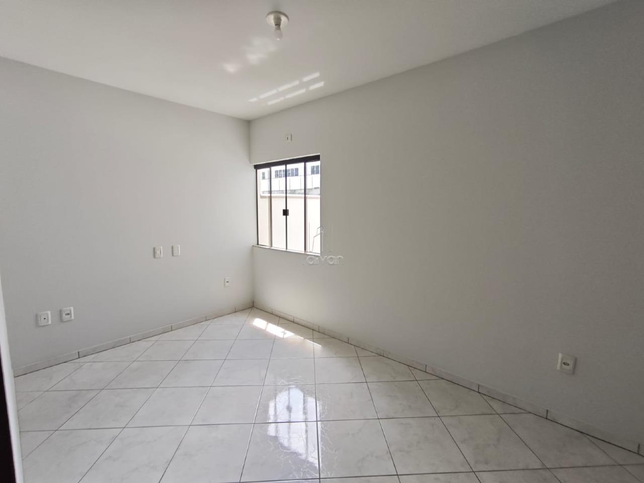 Apartamento para aluguel no Vila Baependi: 