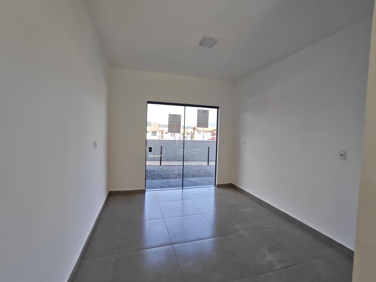 Apartamento para aluguel no Corticeira: 