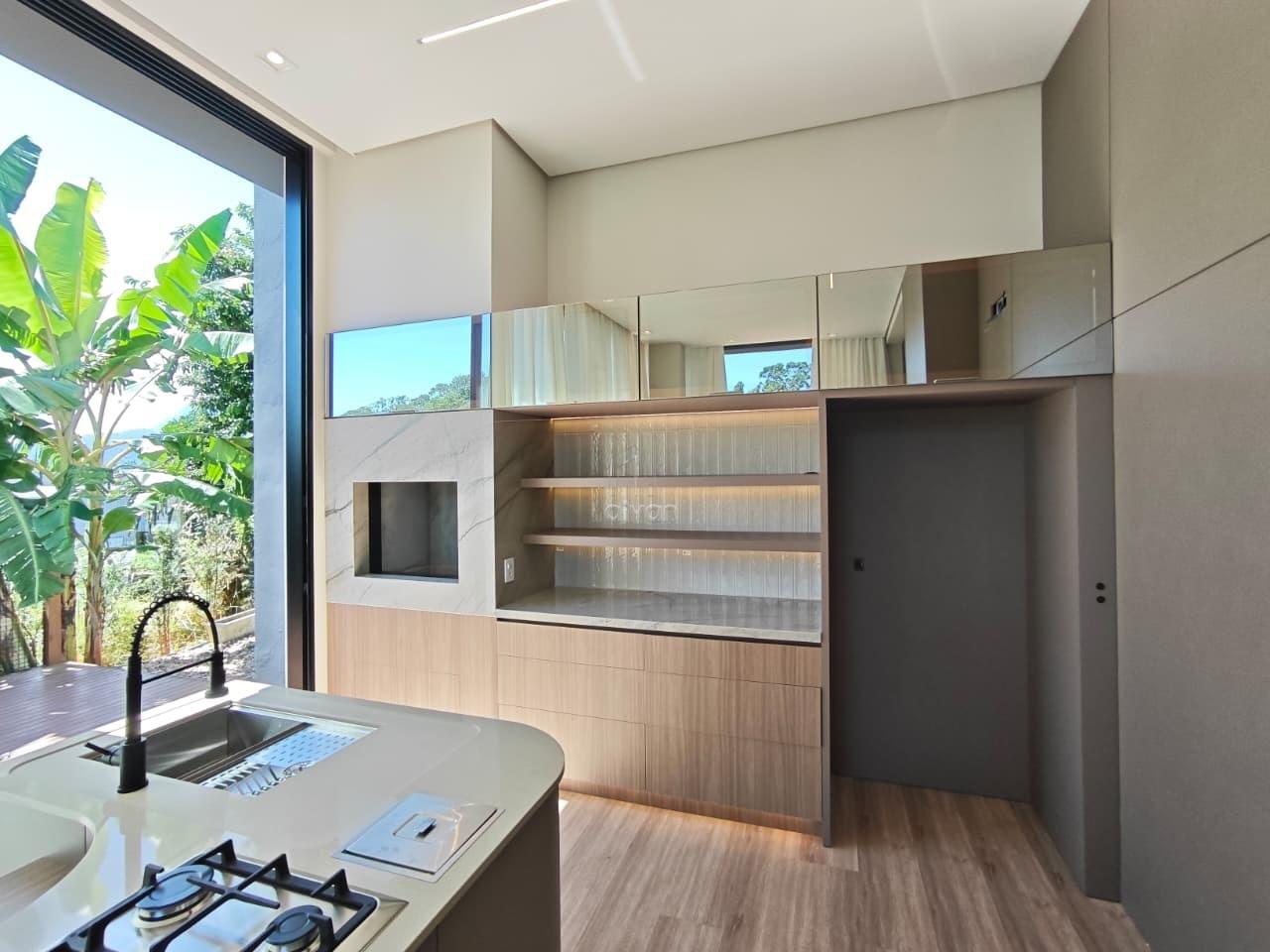 Casa para aluguel no Jaraguá Esquerdo: 