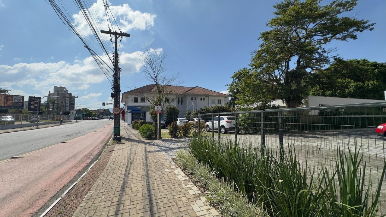 Terreno à venda no Centro: 