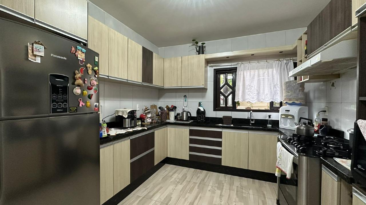 Casa à venda no Estrada Nova: 