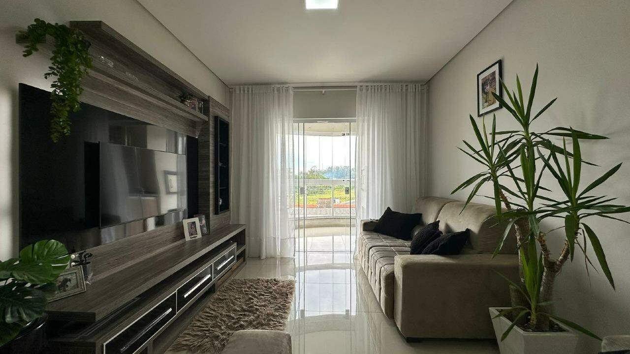 Apartamento à venda no Centenário: 