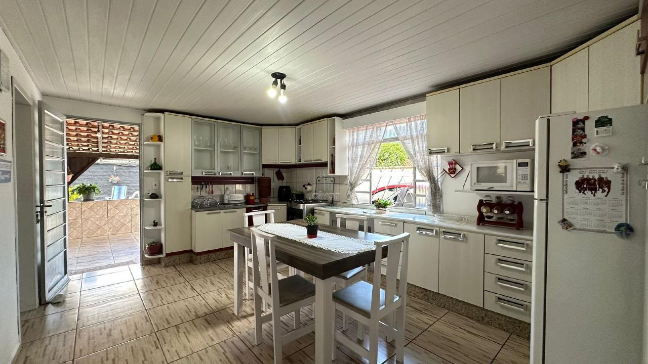 Casa à venda no Czerniewicz: 