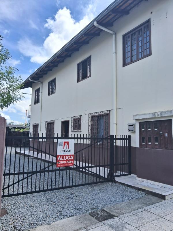 Apartamento para aluguel no Czerniewicz: 